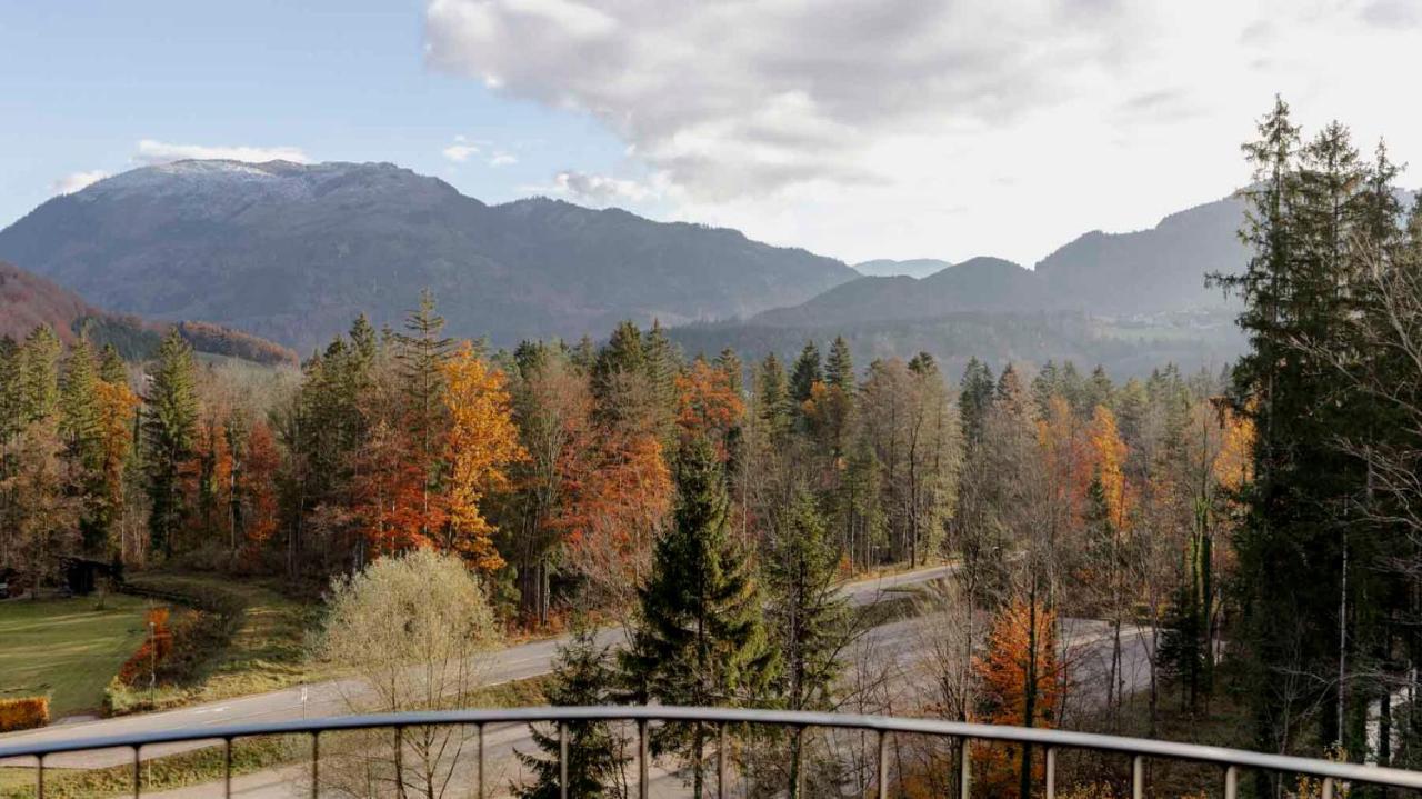 Bett & Berg Bad Ischl, Self Check-Inアパートホテル エクステリア 写真